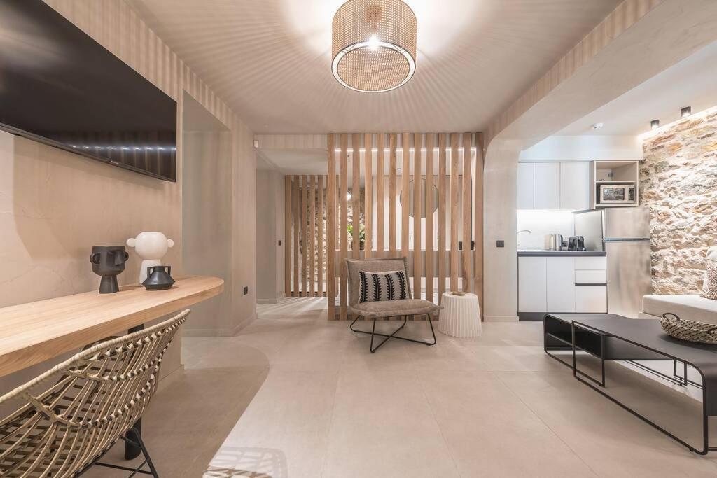 Apollonos 28 Luxury Suites Aten Exteriör bild