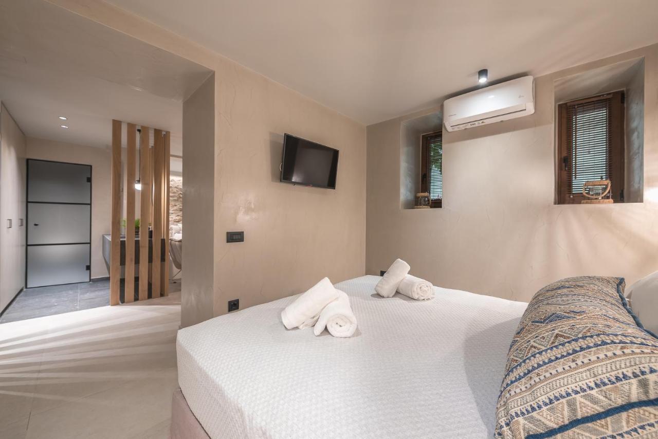Apollonos 28 Luxury Suites Aten Exteriör bild